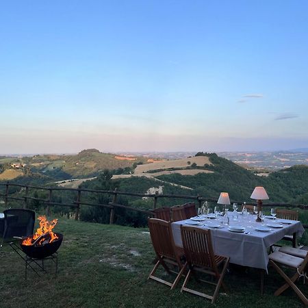 Cornio Delle Fronde Guest House Fontecorniale Exterior photo