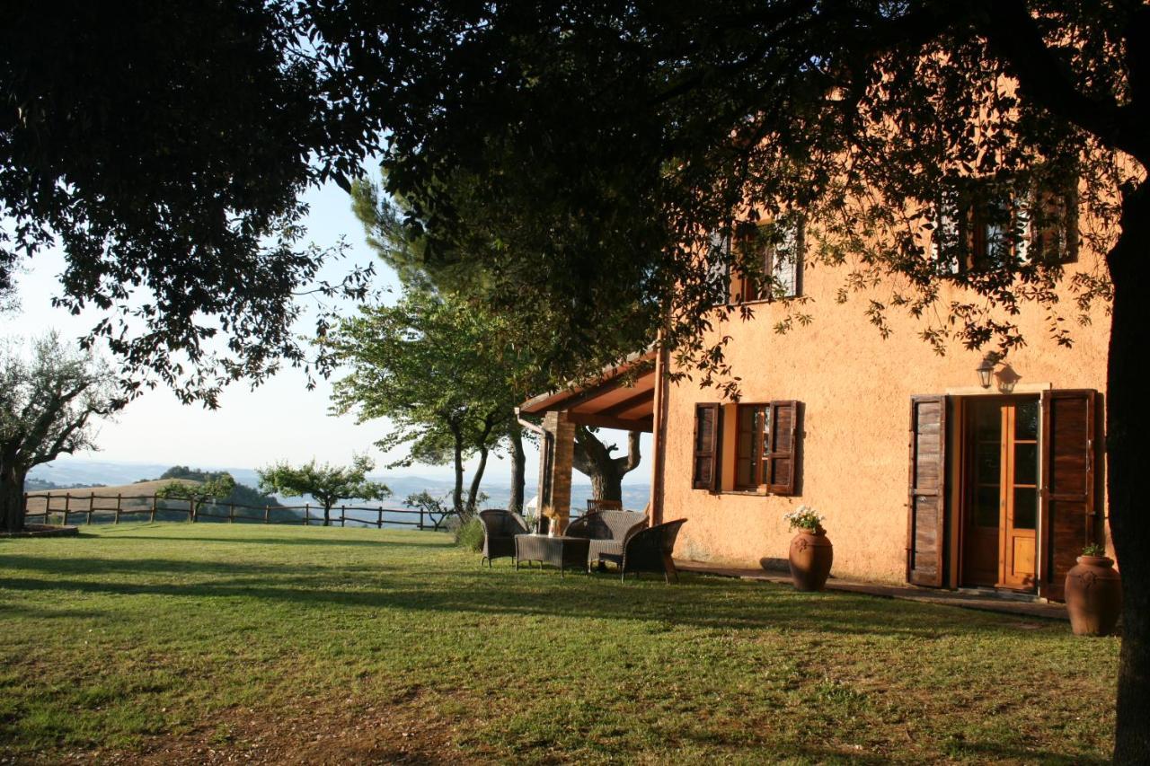 Cornio Delle Fronde Guest House Fontecorniale Exterior photo