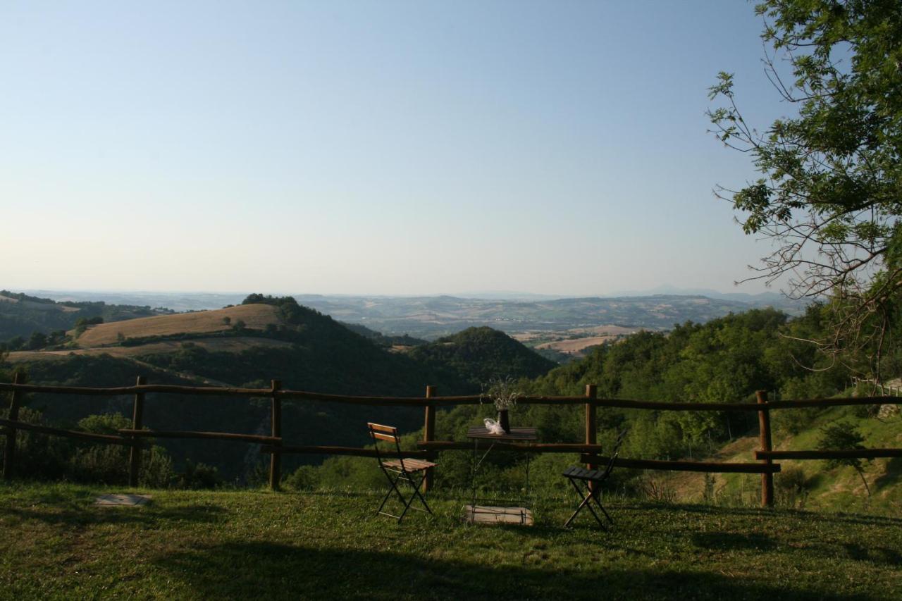 Cornio Delle Fronde Guest House Fontecorniale Exterior photo