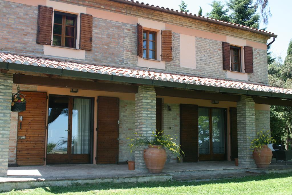 Cornio Delle Fronde Guest House Fontecorniale Exterior photo